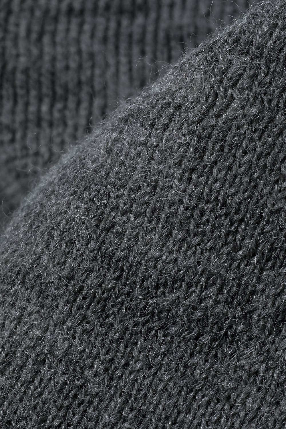 Scarf w/ Thermoadhesive Leather Tapes Plomb Cold Dye