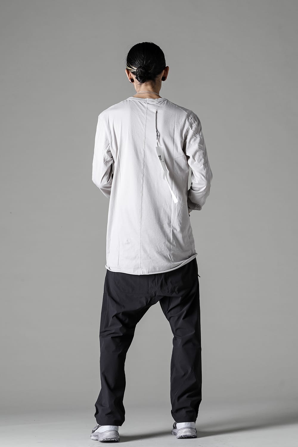 LS1B F1101 Light Gray