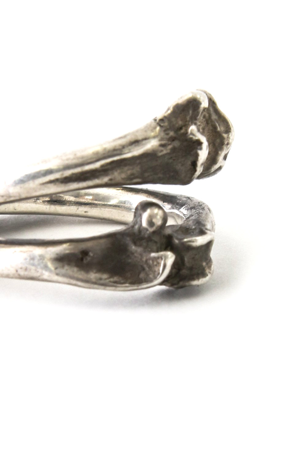 Cross Ring Bones