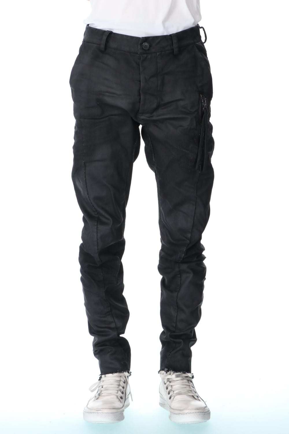 VERTICAL ZIP POCKET JEANS