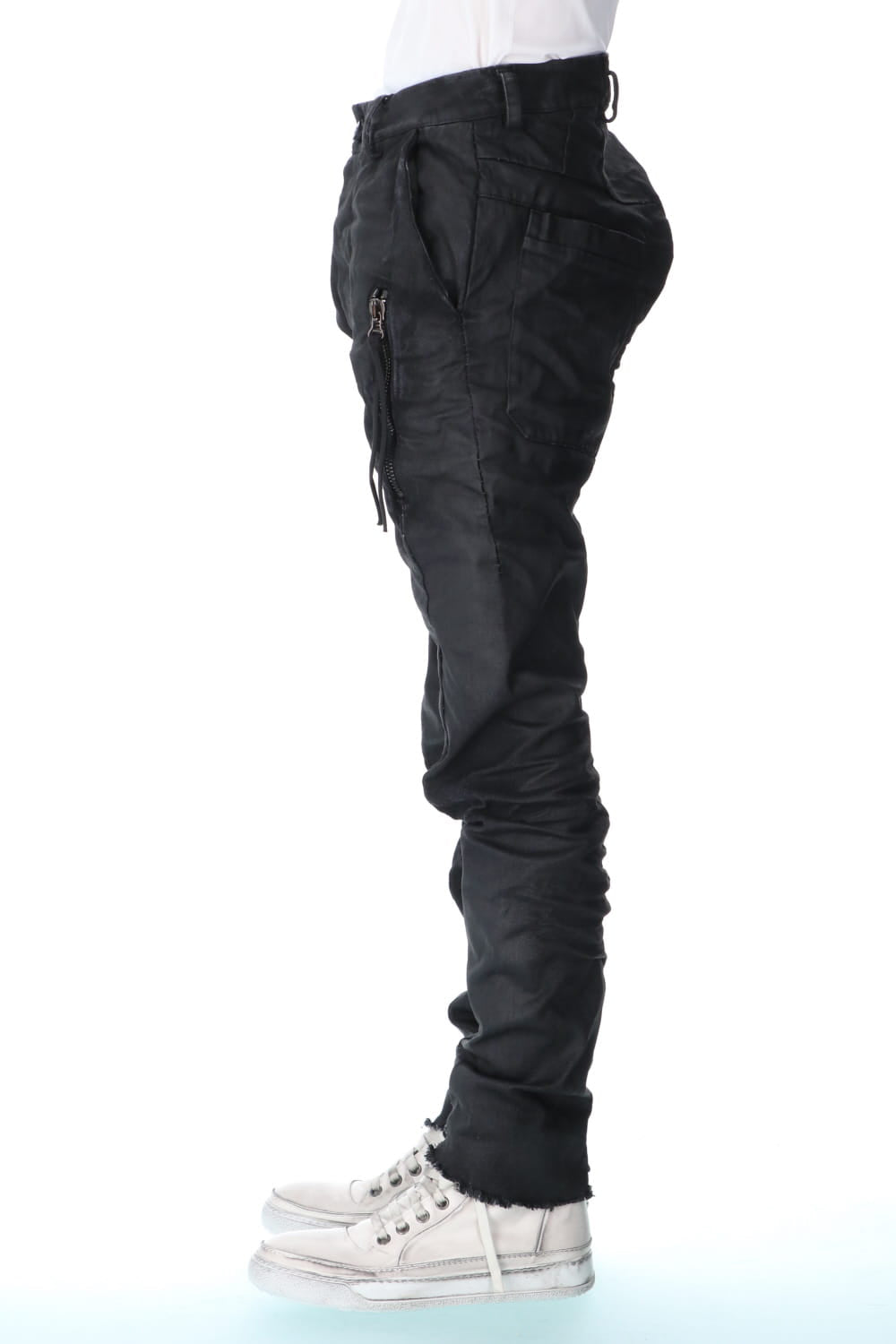 VERTICAL ZIP POCKET JEANS