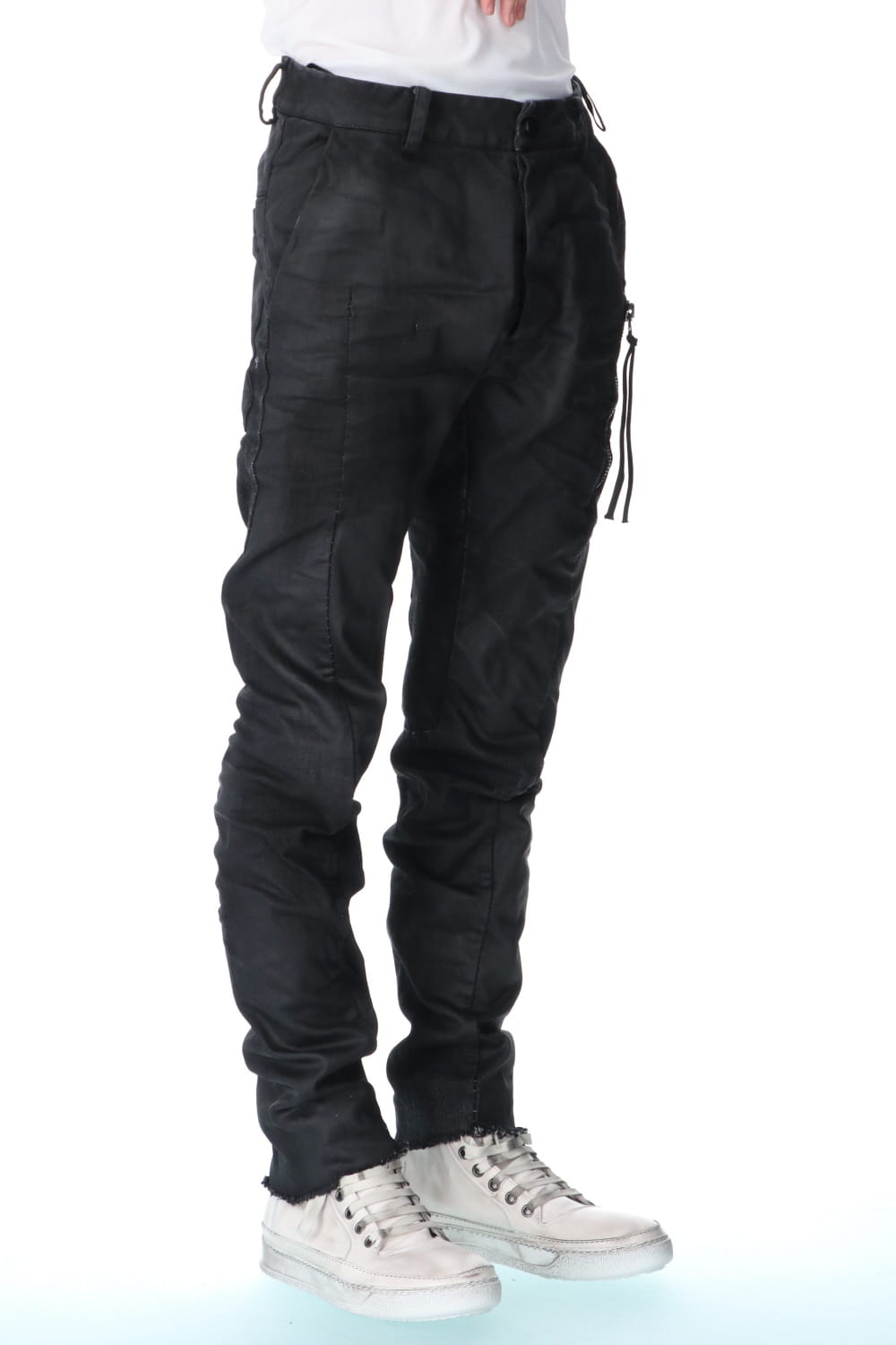 VERTICAL ZIP POCKET JEANS