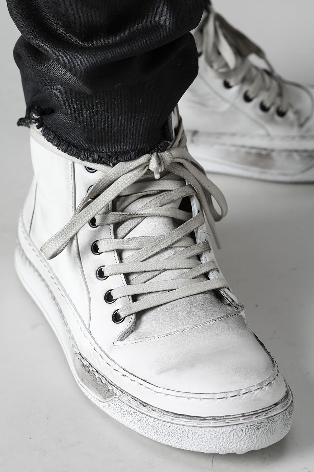 LEATHER SNEAKERS ICE