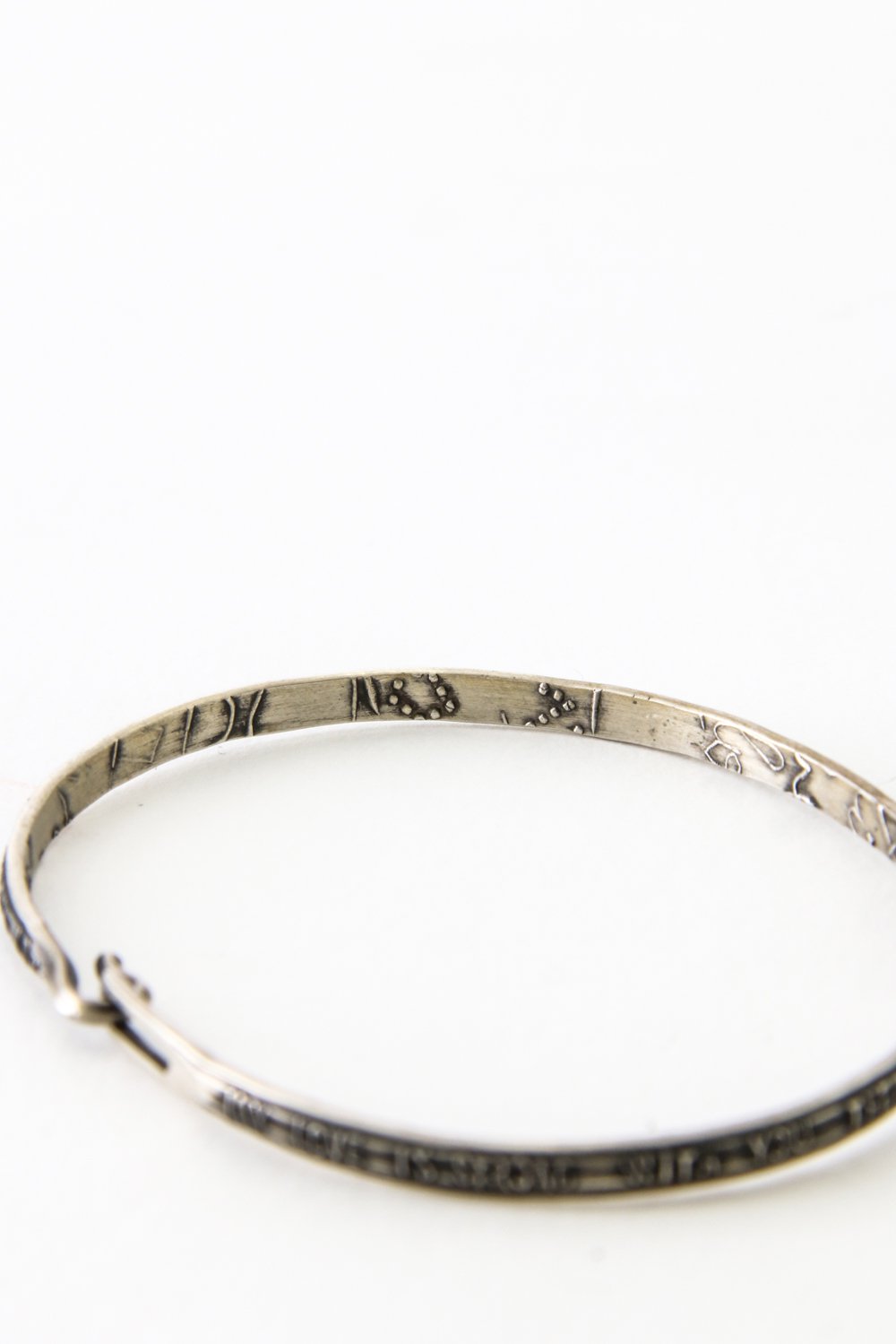 Lyrics Hook Bangle (Ly)