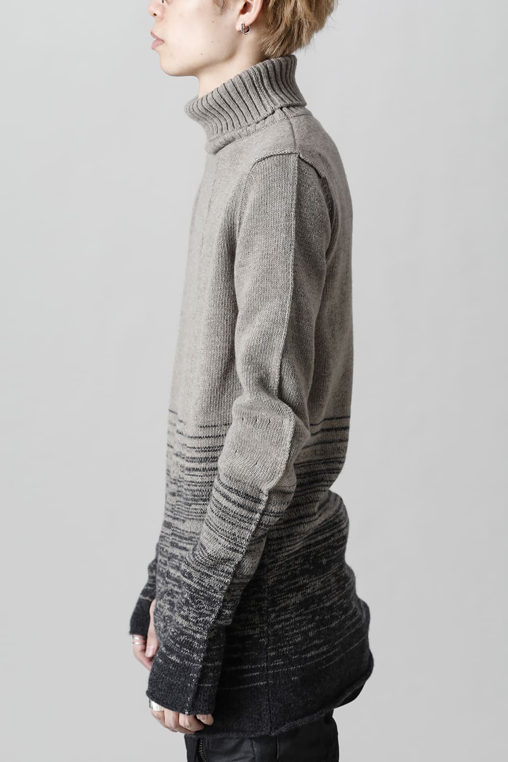 KNITTED FRONT PANEL HIGHNECK