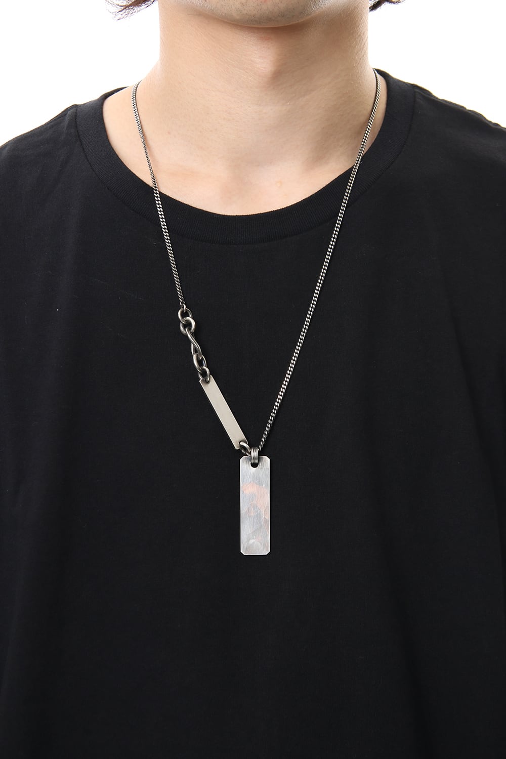 NECKLACE TAG HAMMERED