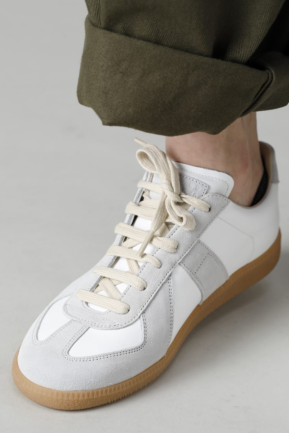 レプリカ ロートップ スニーカー