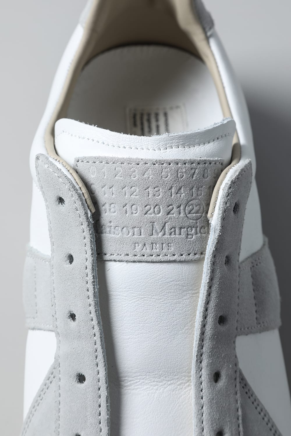 レプリカ ロートップ スニーカー