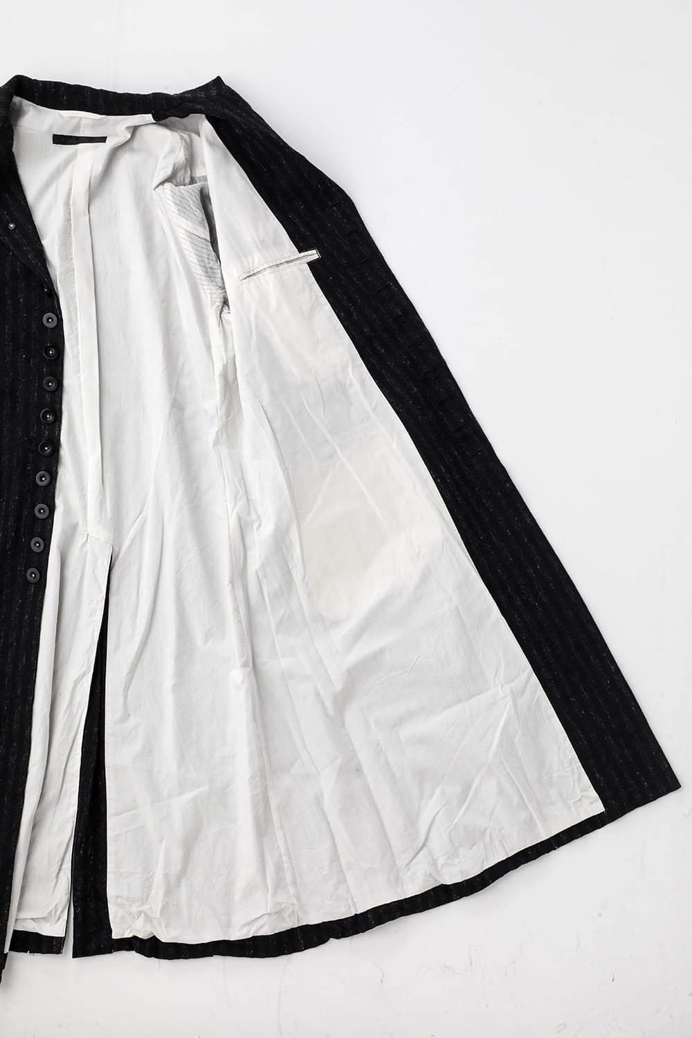 Old Coat - Blurred Stripe