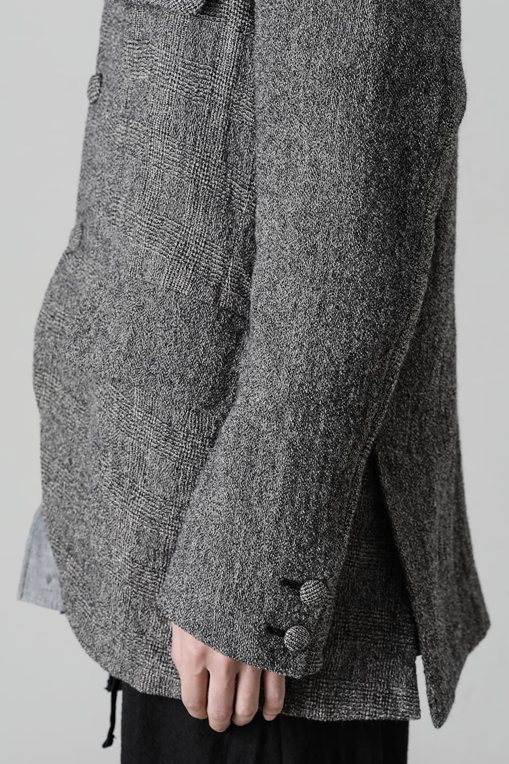 Semi Peak Lapel 2-B Jacket