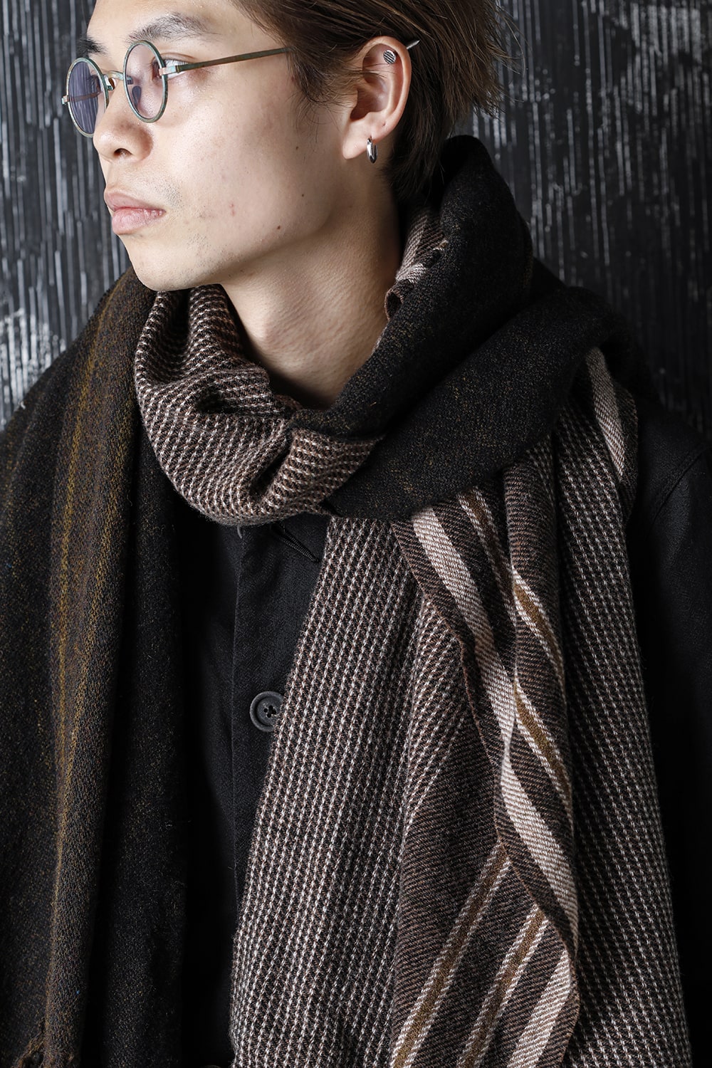 Wool Nylon switchover SCARF Black x Brown Stripe 0M2035010