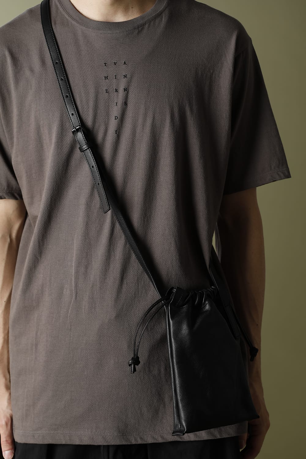 Leather cell phone bag 'drawstring'