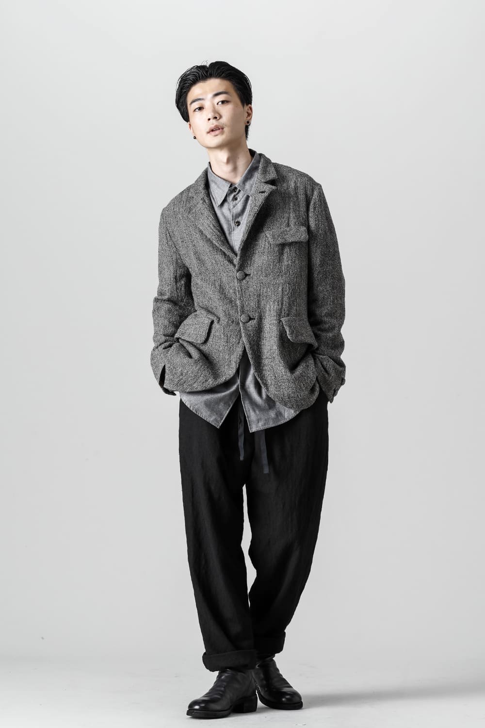 Semi Peak Lapel 2-B Jacket