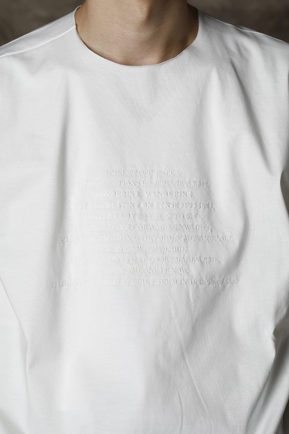 エンブロイダリー フレンチスリーブ T-シャツ ホワイト