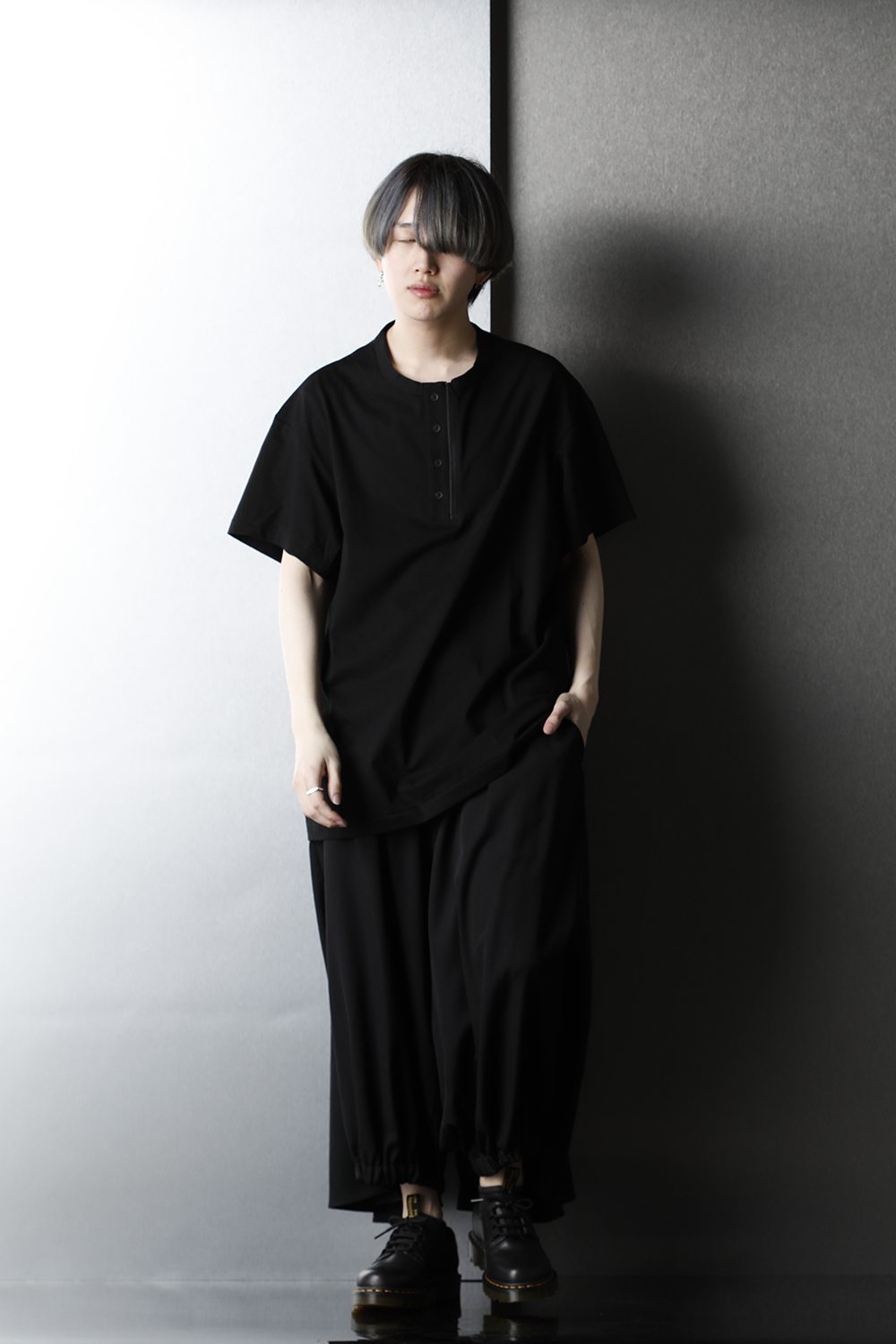 Fasntener Henry neck Short sleeve T-shirt