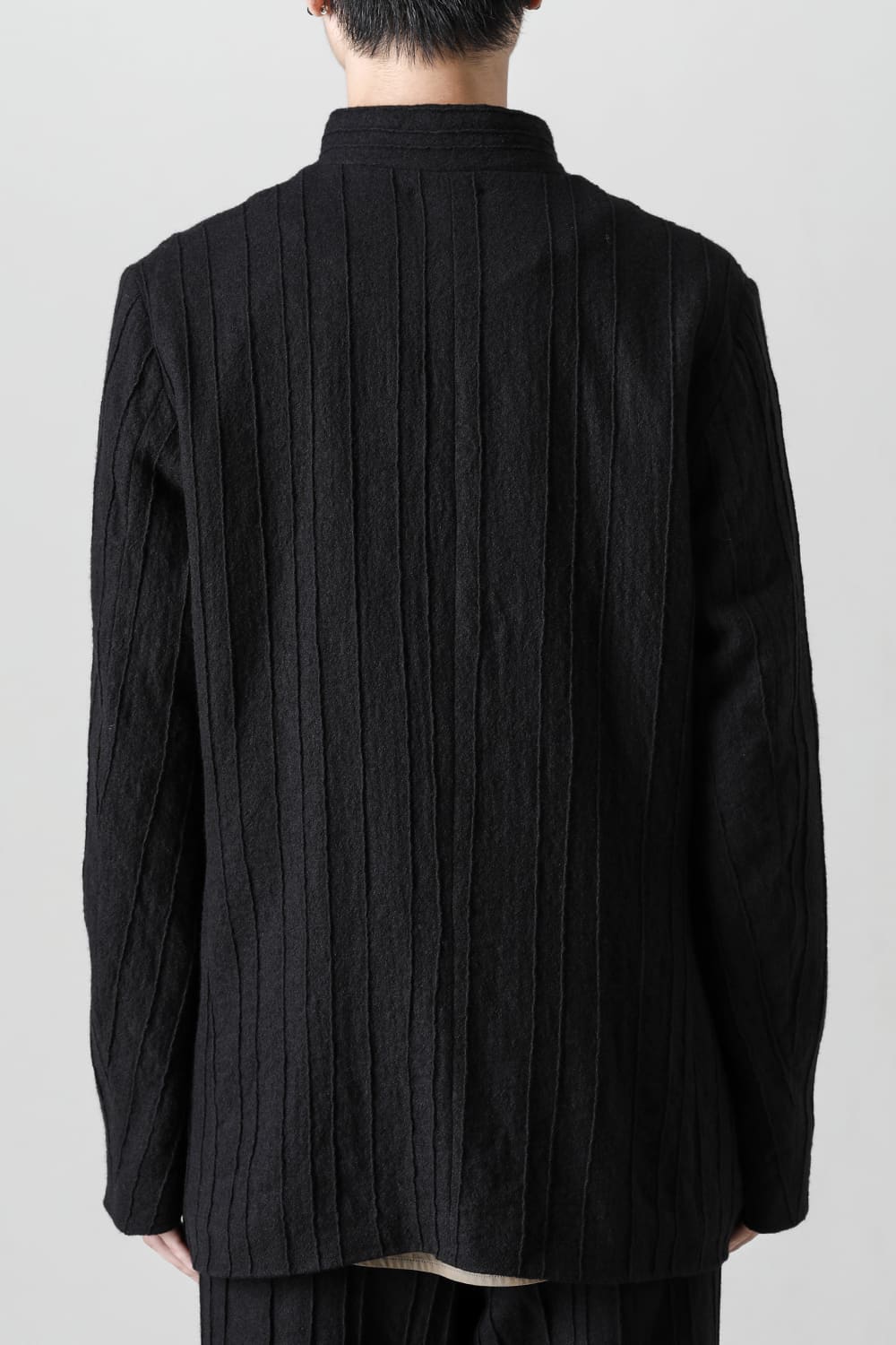 プリーツド ウール スタンド カラー ジャケット