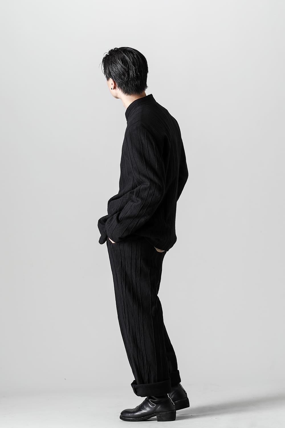 プリーツド ウール スタンド カラー ジャケット