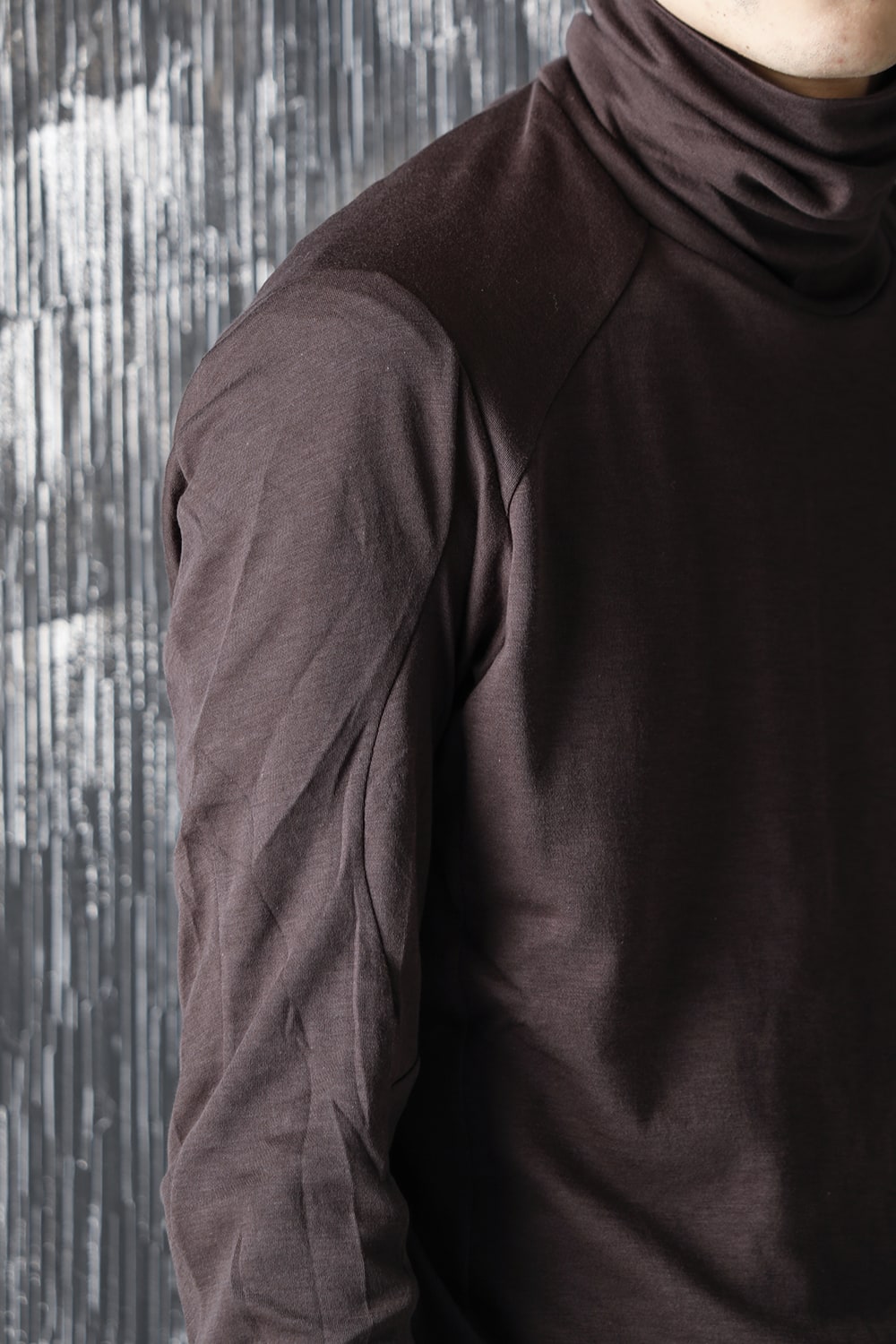 High neck long sleeve soft jersey Brown Gray
