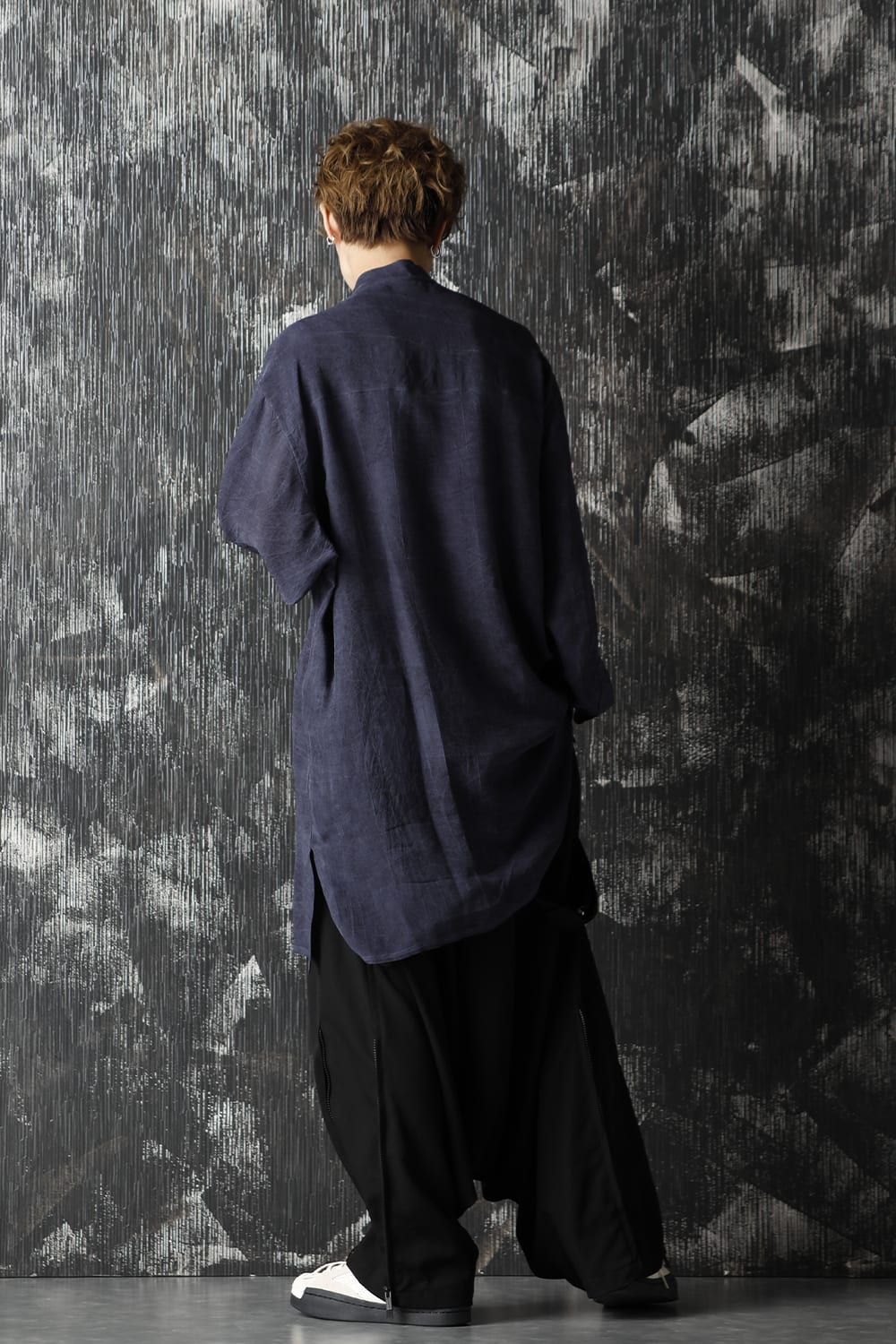 Cupro Salt shrink Stand Collar Blouse