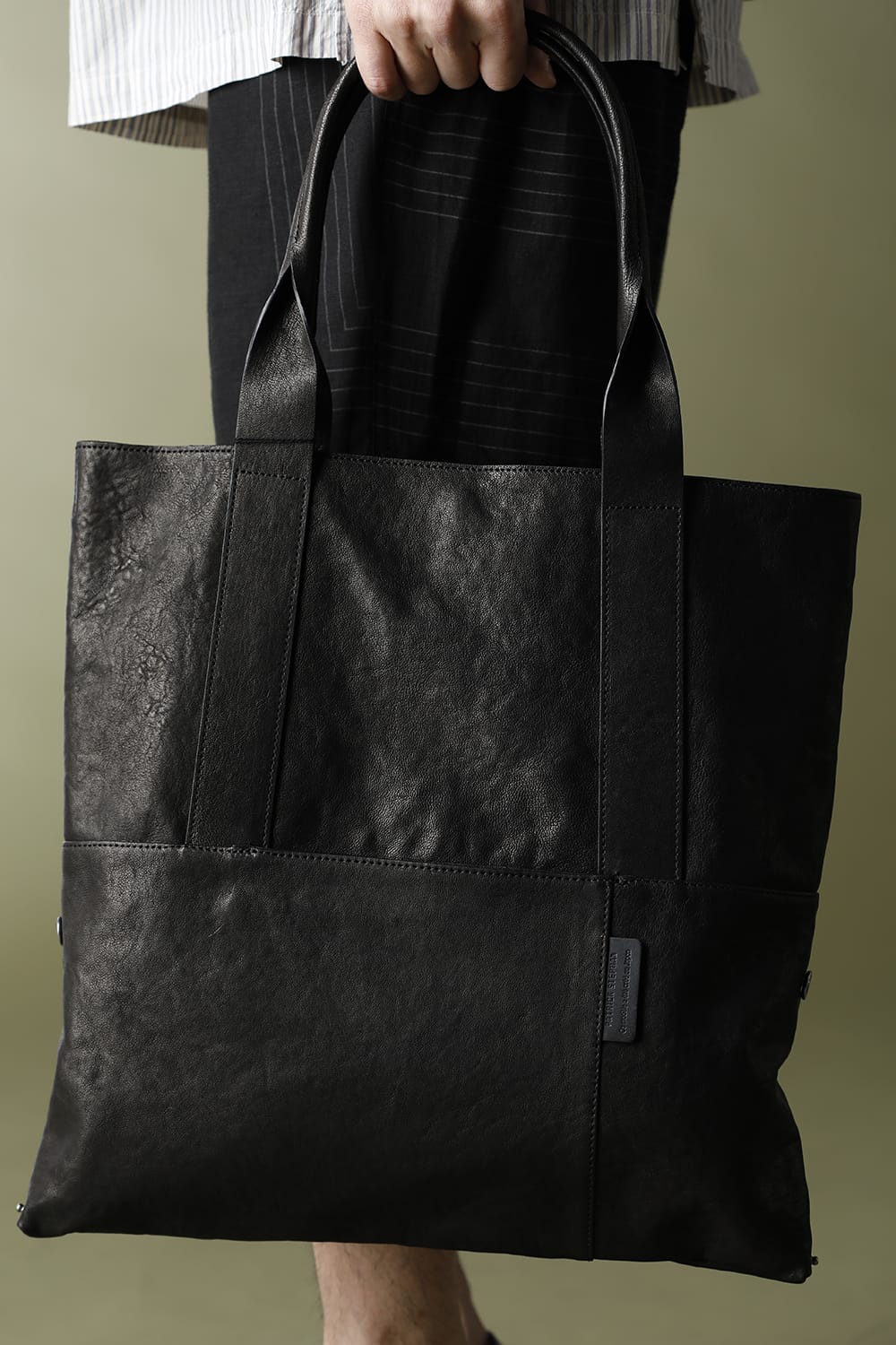 Leather tote 'thin & light' 2