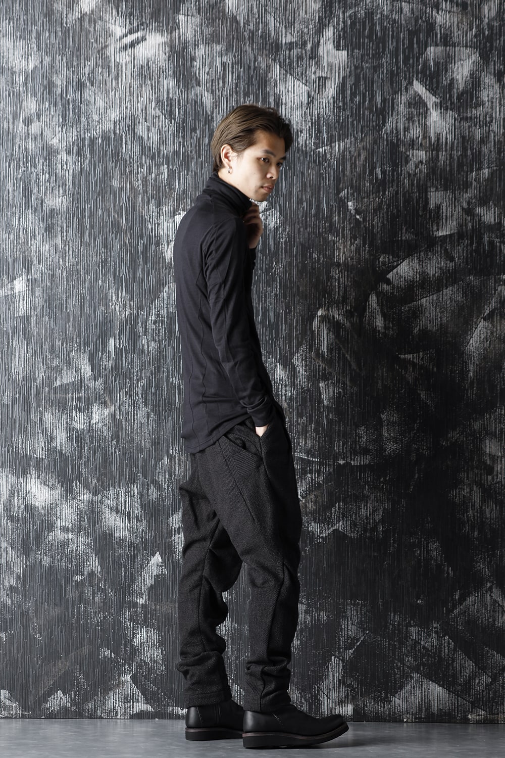 High neck long sleeve soft jersey Black