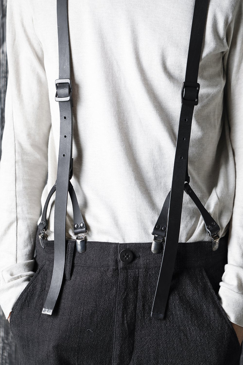 Leather narrow suspenders