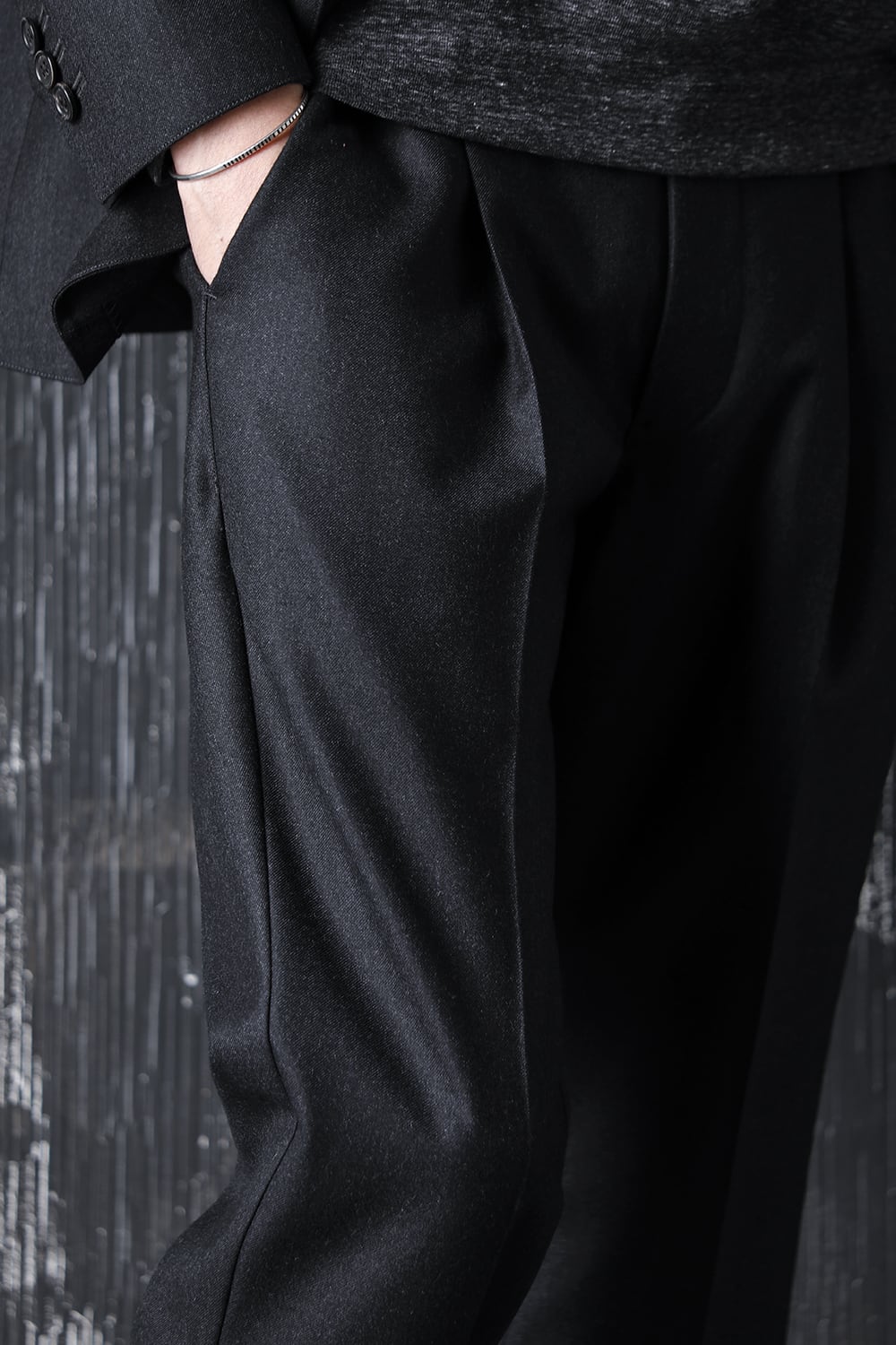 No Mulesin Wool Cashmare One Tack Slim Pants