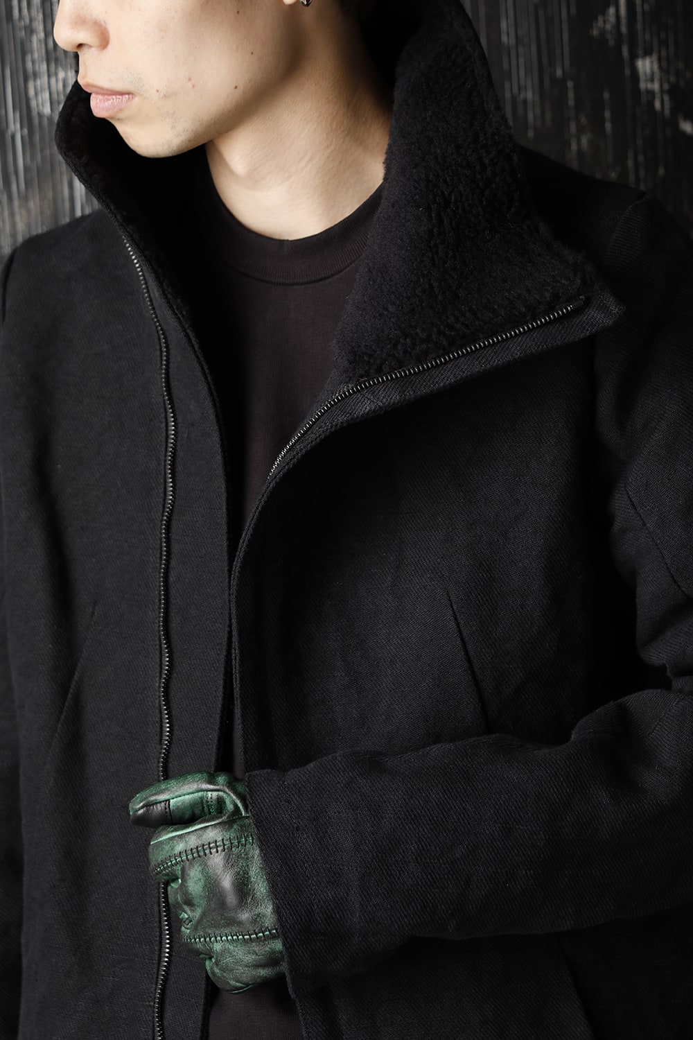 Dusty leaf Horse leather Over lock gloves Green