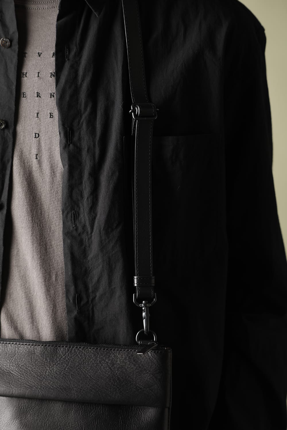 Leather shoulder bag 'grande poche' sacoche