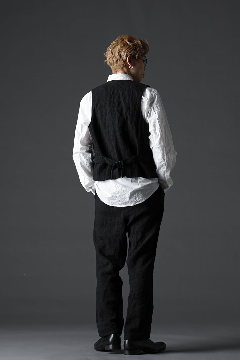 Artist Linen Gilet Black