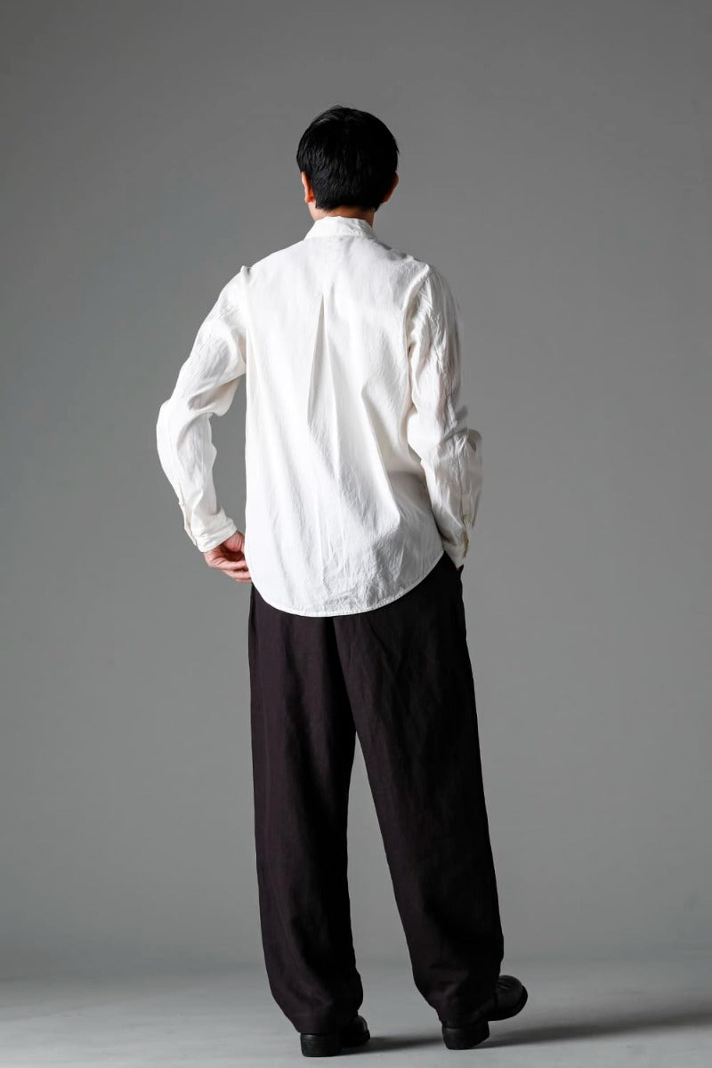 レギュラーカラーシャツ