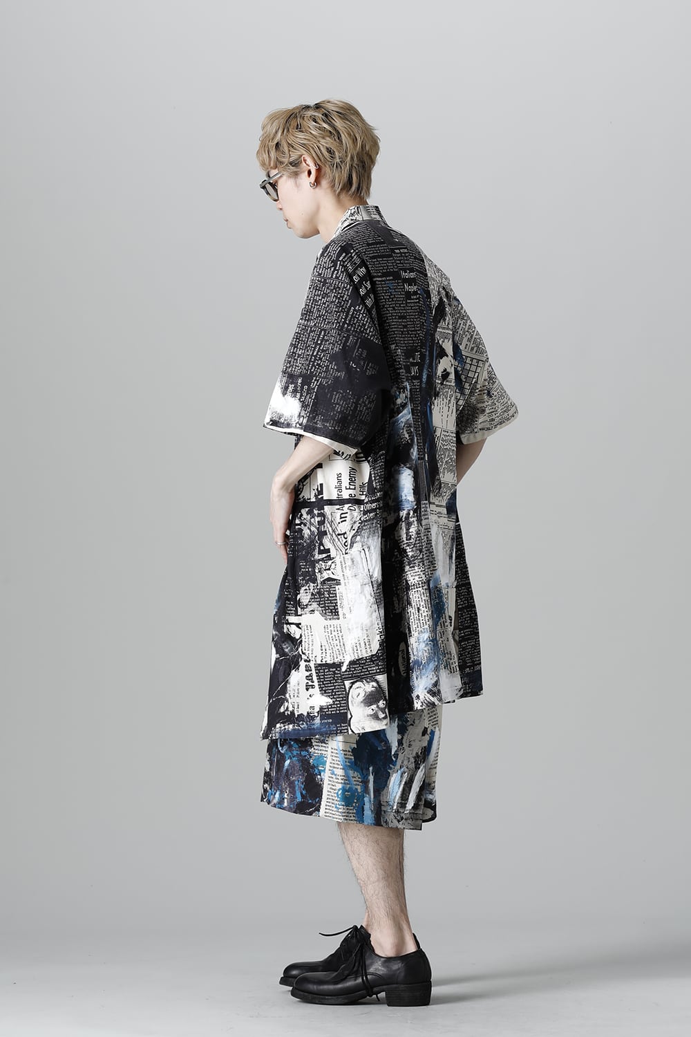 Newspaper Asakura Pattern Half Pants