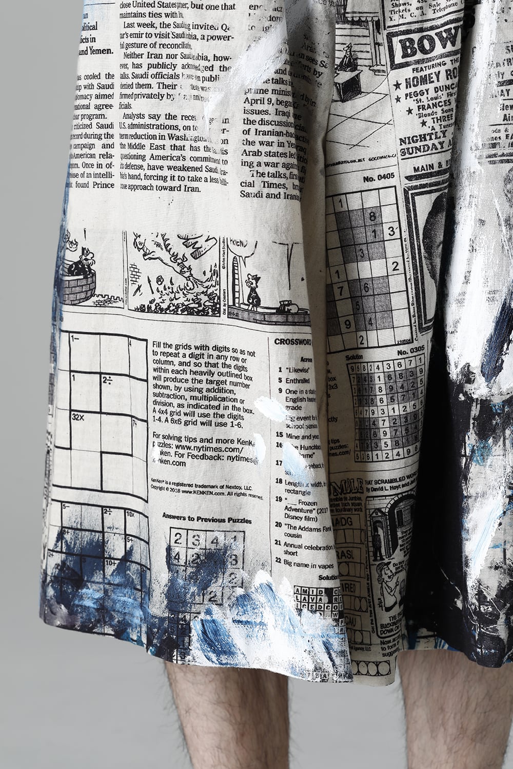 Newspaper Asakura Pattern Half Pants