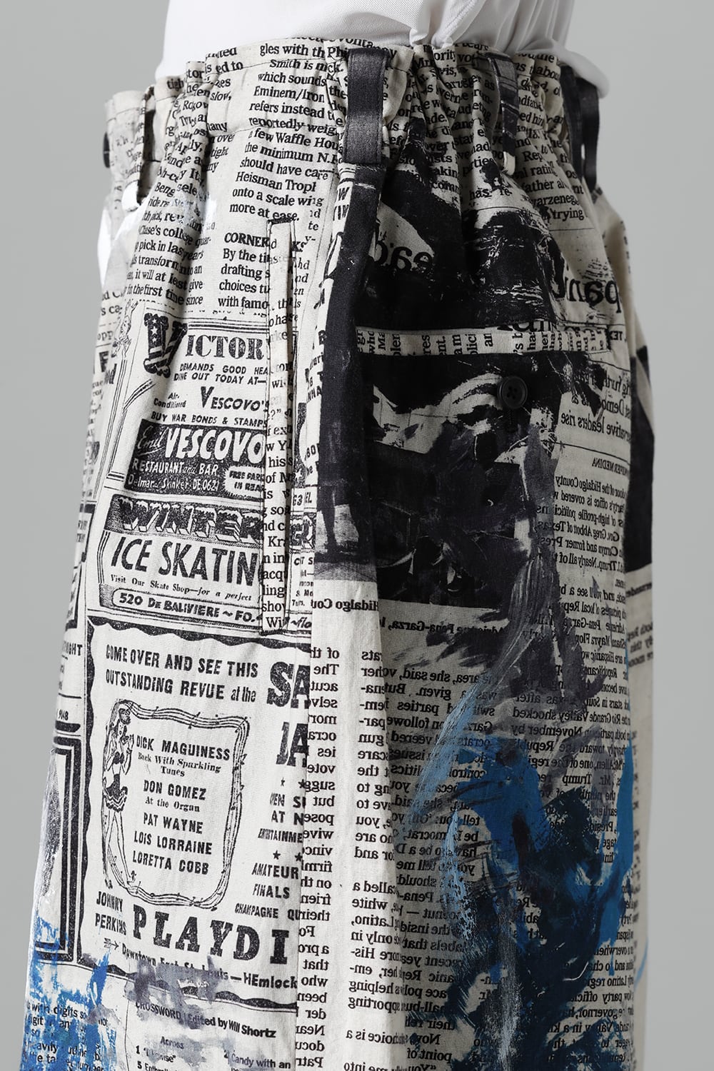 Newspaper Asakura Pattern Half Pants