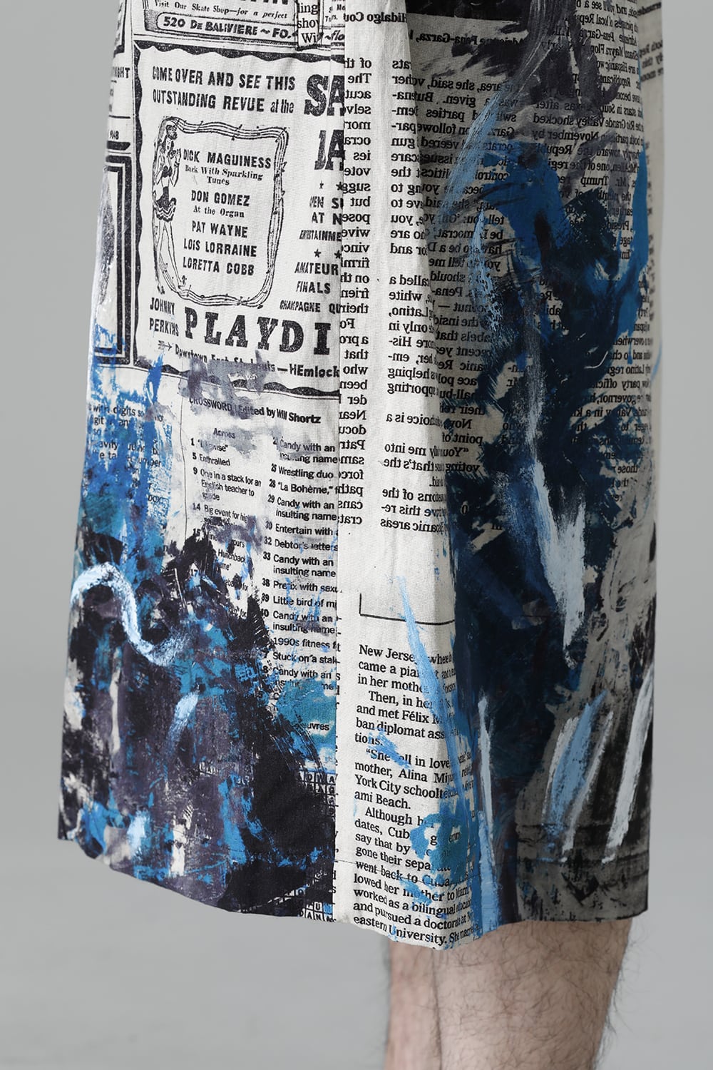 Newspaper Asakura Pattern Half Pants