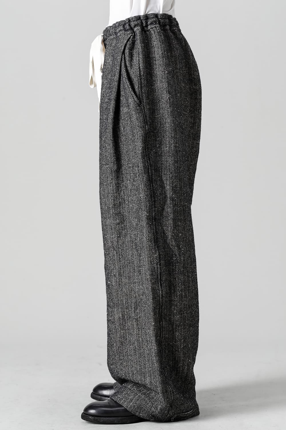 Wide String Trousers - Classic Herring Bone