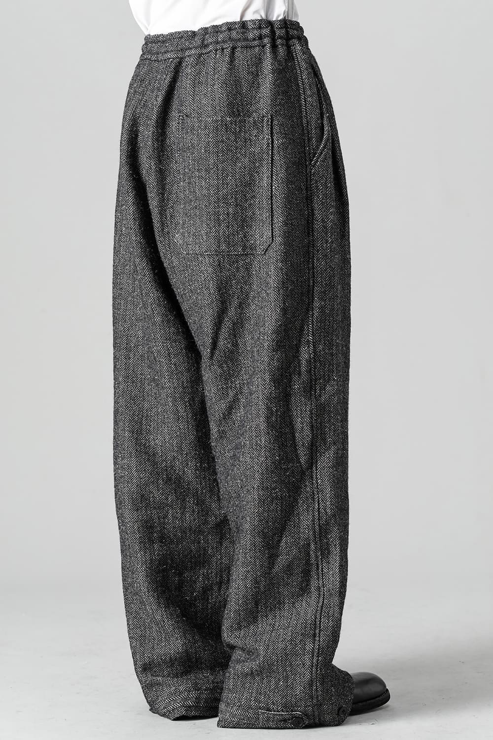 Wide String Trousers - Classic Herring Bone