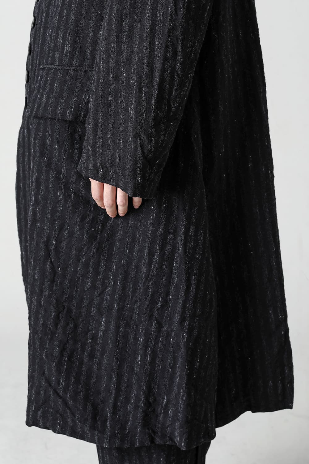 Old Coat - Blurred Stripe