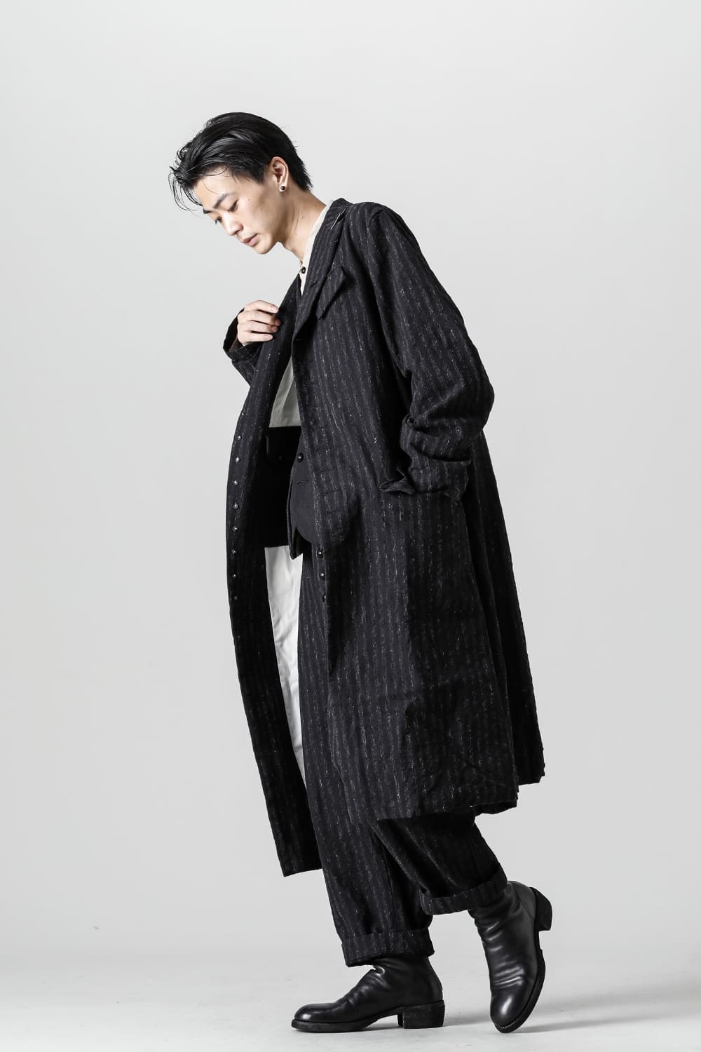 Old Coat - Blurred Stripe