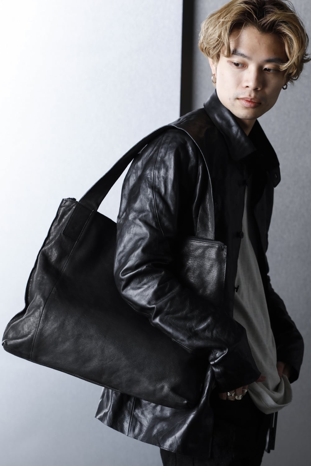 Leather shoulder bag 'simple' 2