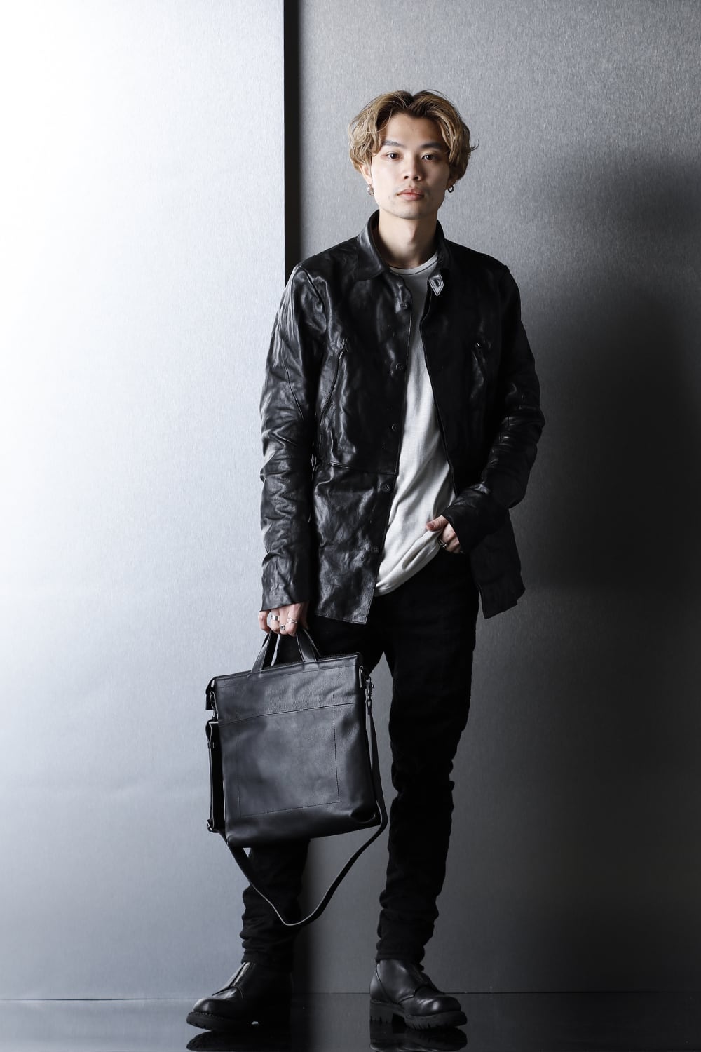 Leather shoulder bag 'grande poche' KS