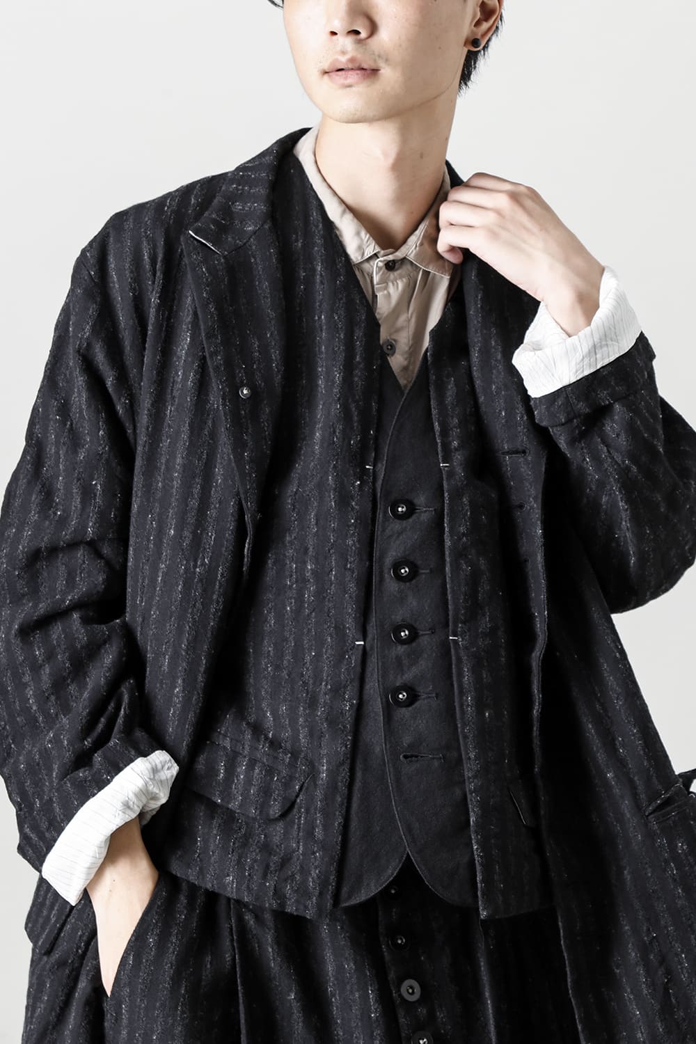 Old Coat - Blurred Stripe