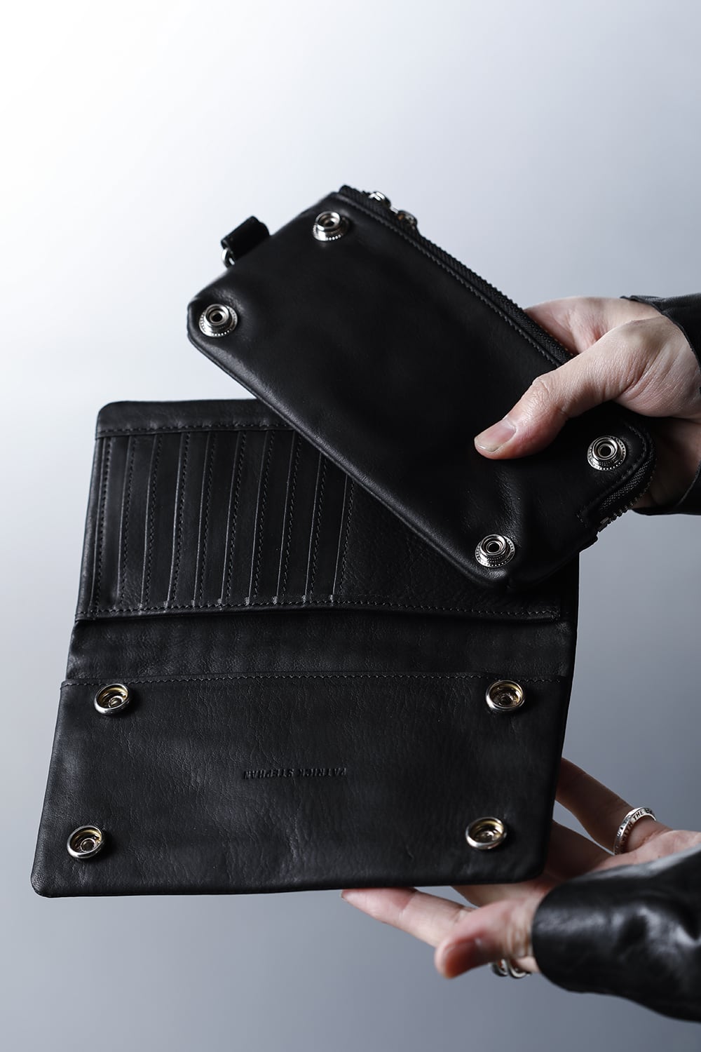 Leather long wallet 'all-studs' 2 Silver