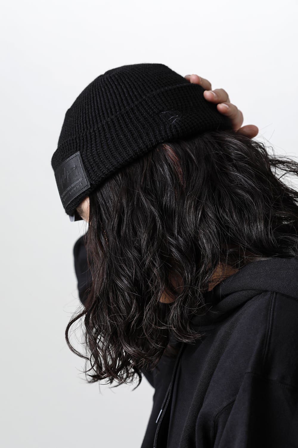 ニューエラ × ヨウジヤマモト カフワッフルニット YY レザーパッチ