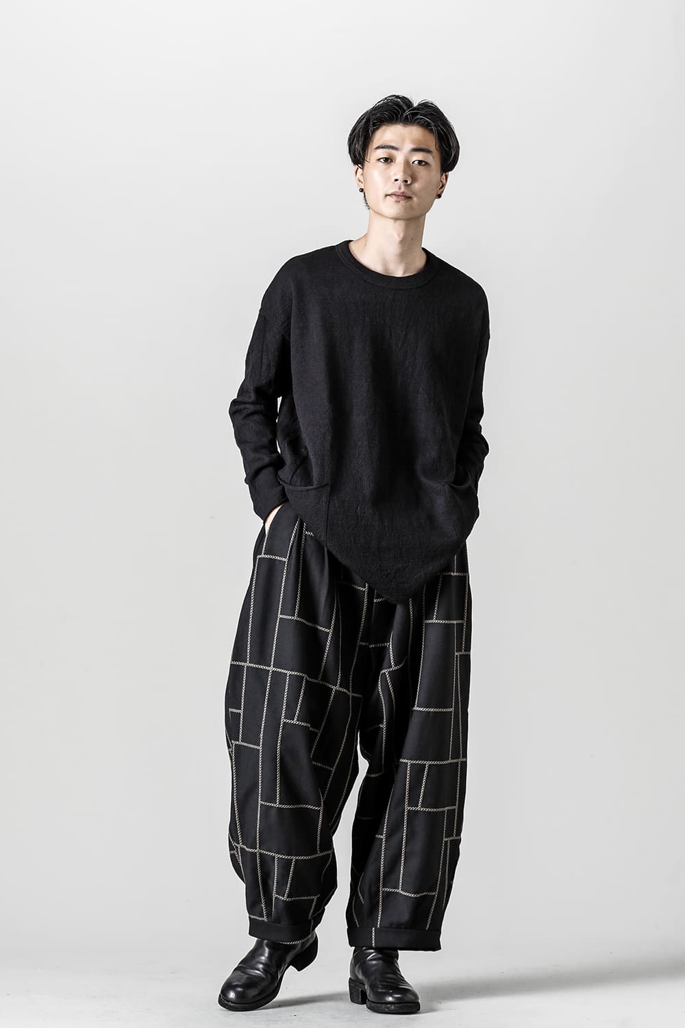 Side Pocket Wide Body Pullover Black