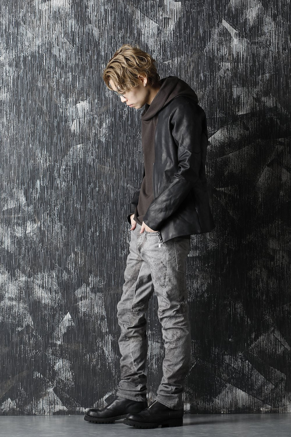 Over Cold Dye Print 3D Curved Slim Pants