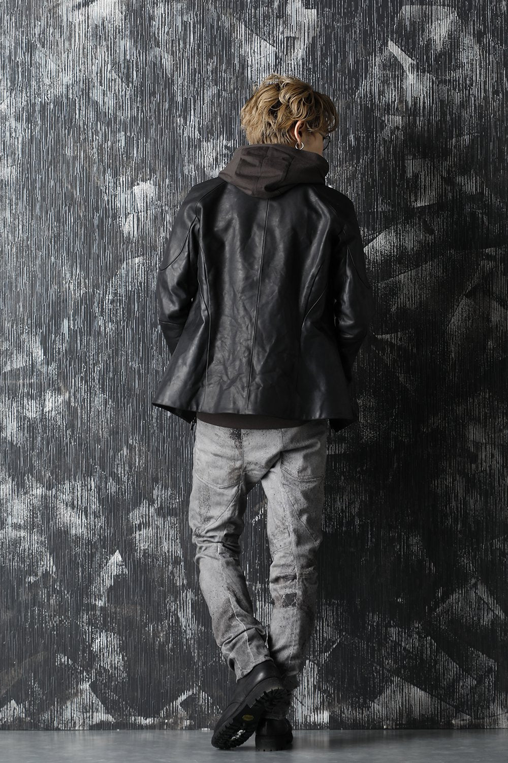 Over Cold Dye Print 3D Curved Slim Pants