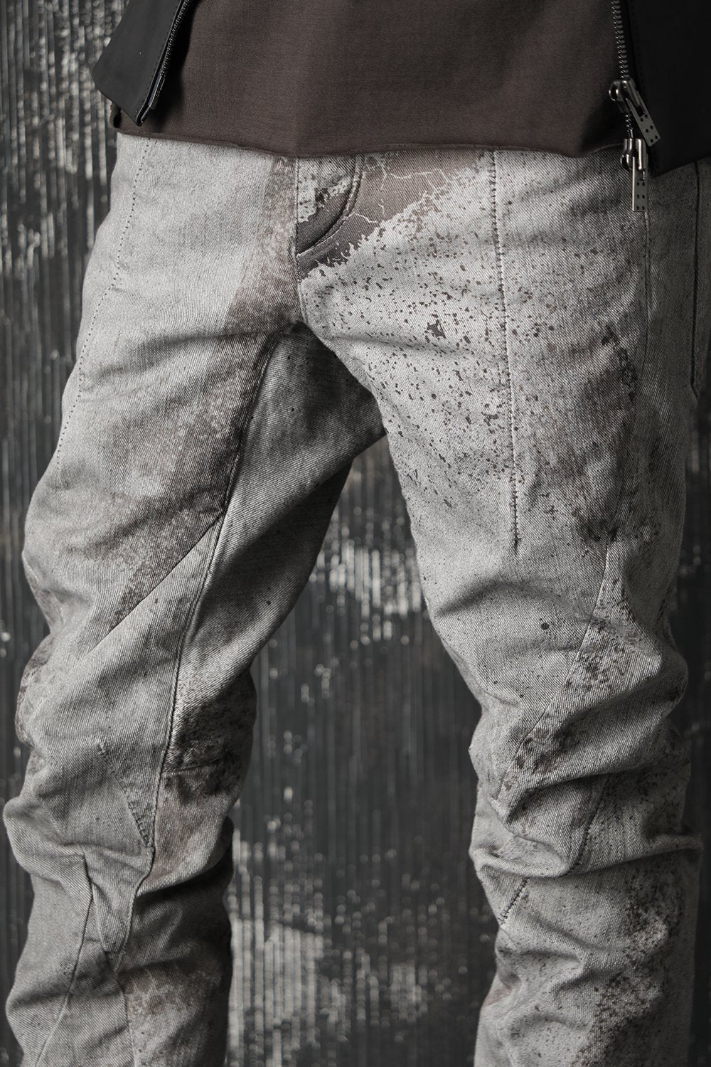 Over Cold Dye Print 3D Curved Slim Pants