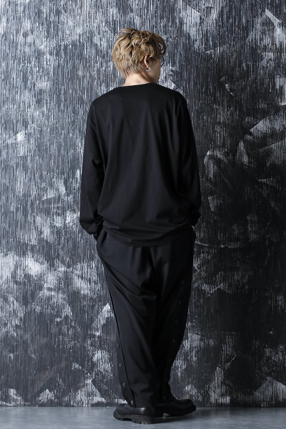 Round neck Long sleeve T-Shirt Black