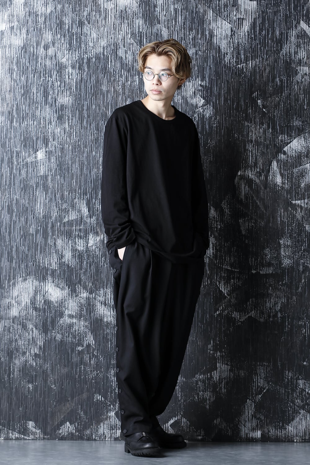 Round neck Long sleeve T-Shirt Black